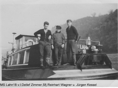 v.l.Detlef Zimmer,Schiffsjunge Reinhard Wagner u.Jürgen Kessel 